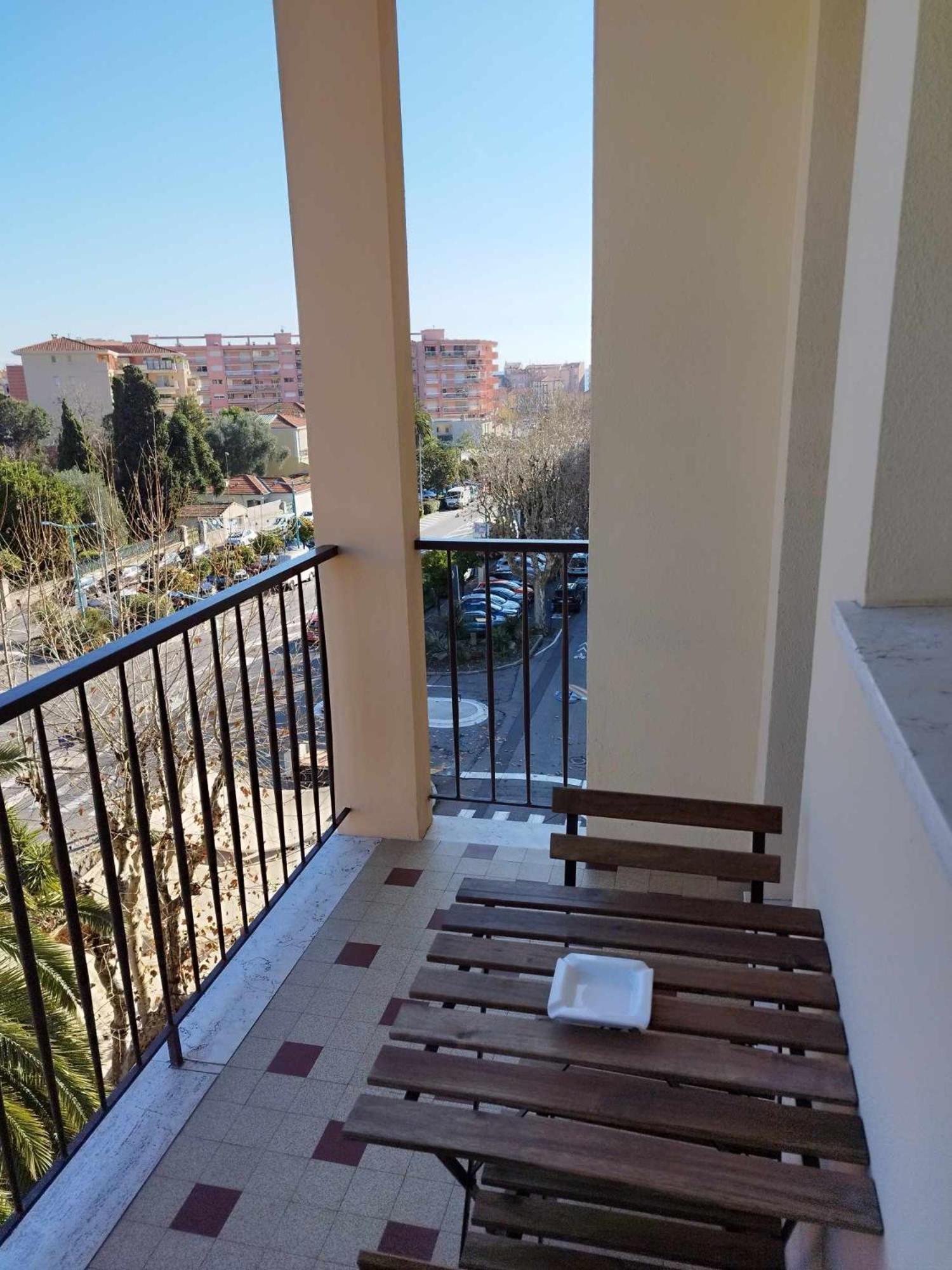 Appartement Moderne Refait A Neuf - 4 Couchages - Menton Luaran gambar